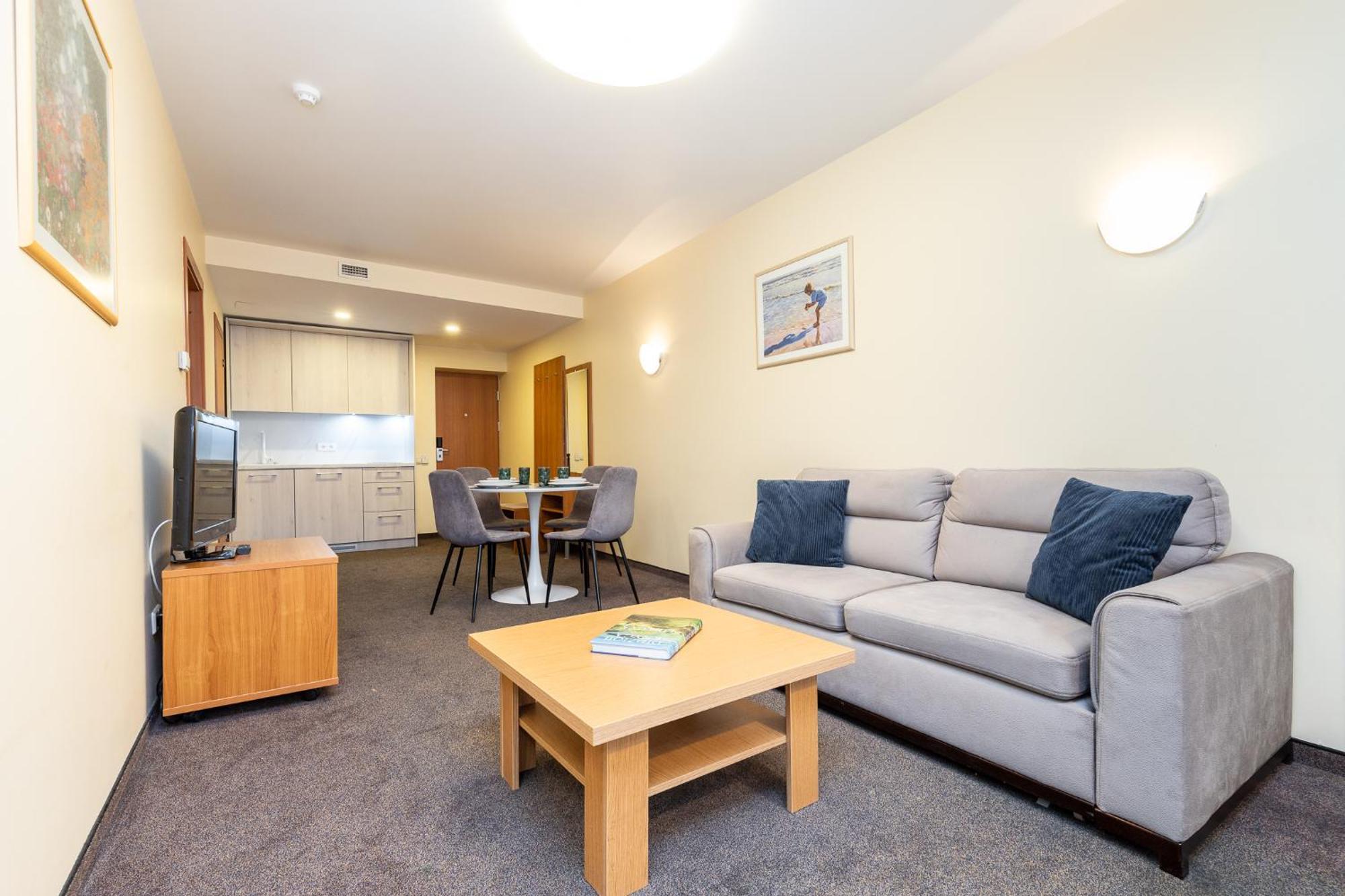 Alkos Namu Apartamentai Παλάγκα Εξωτερικό φωτογραφία
